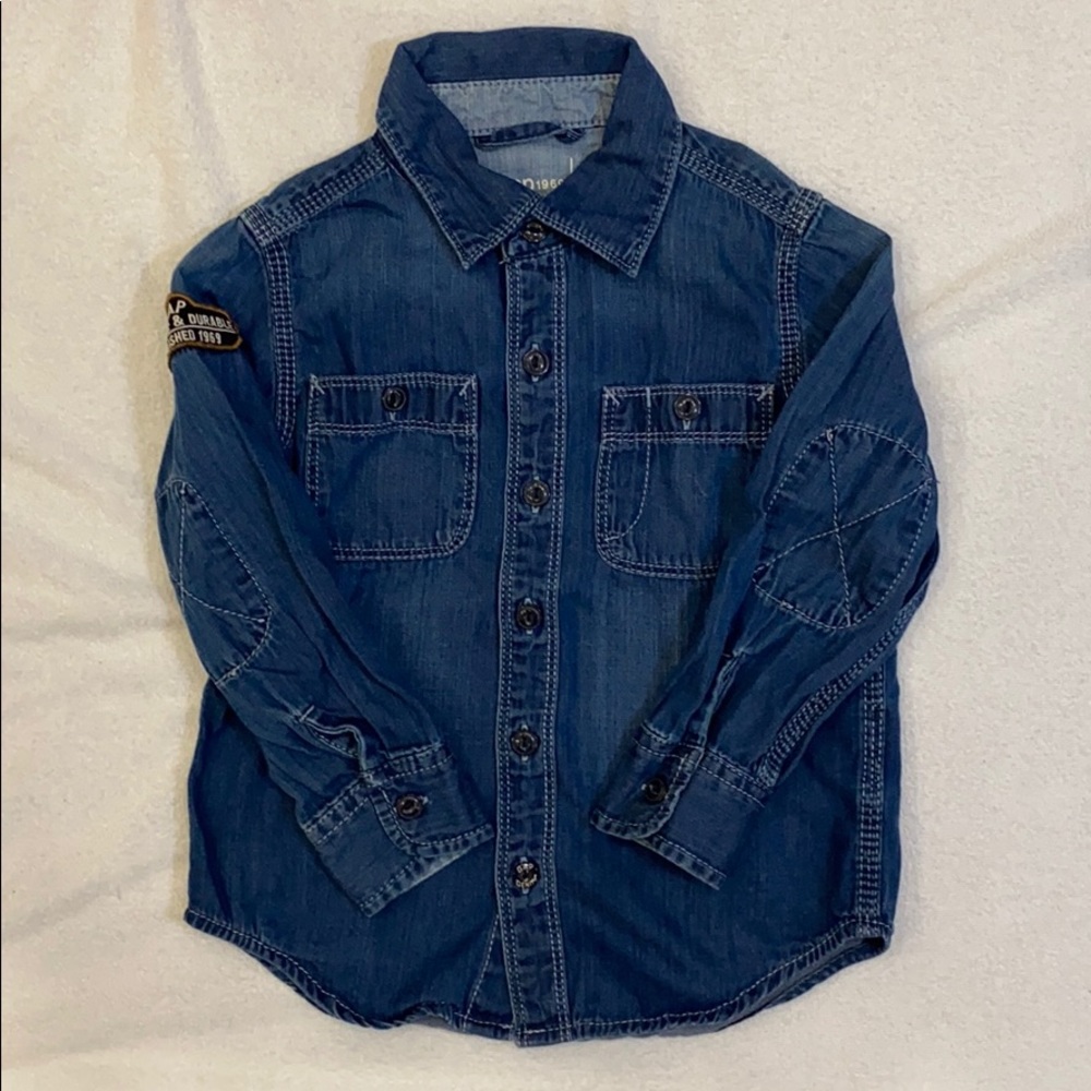 Gap Kids boys button down denim shirt (4years)